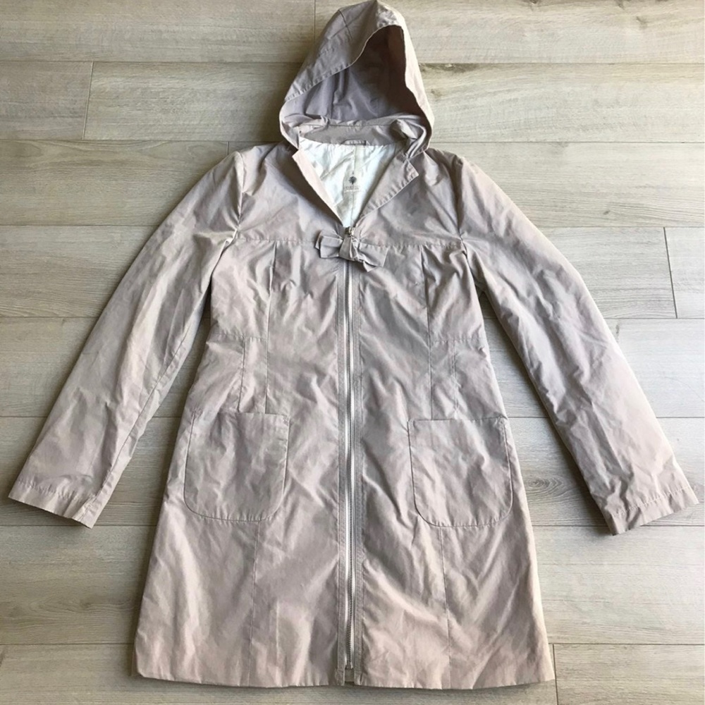 Womens trench/rain coat, jacket, size Small